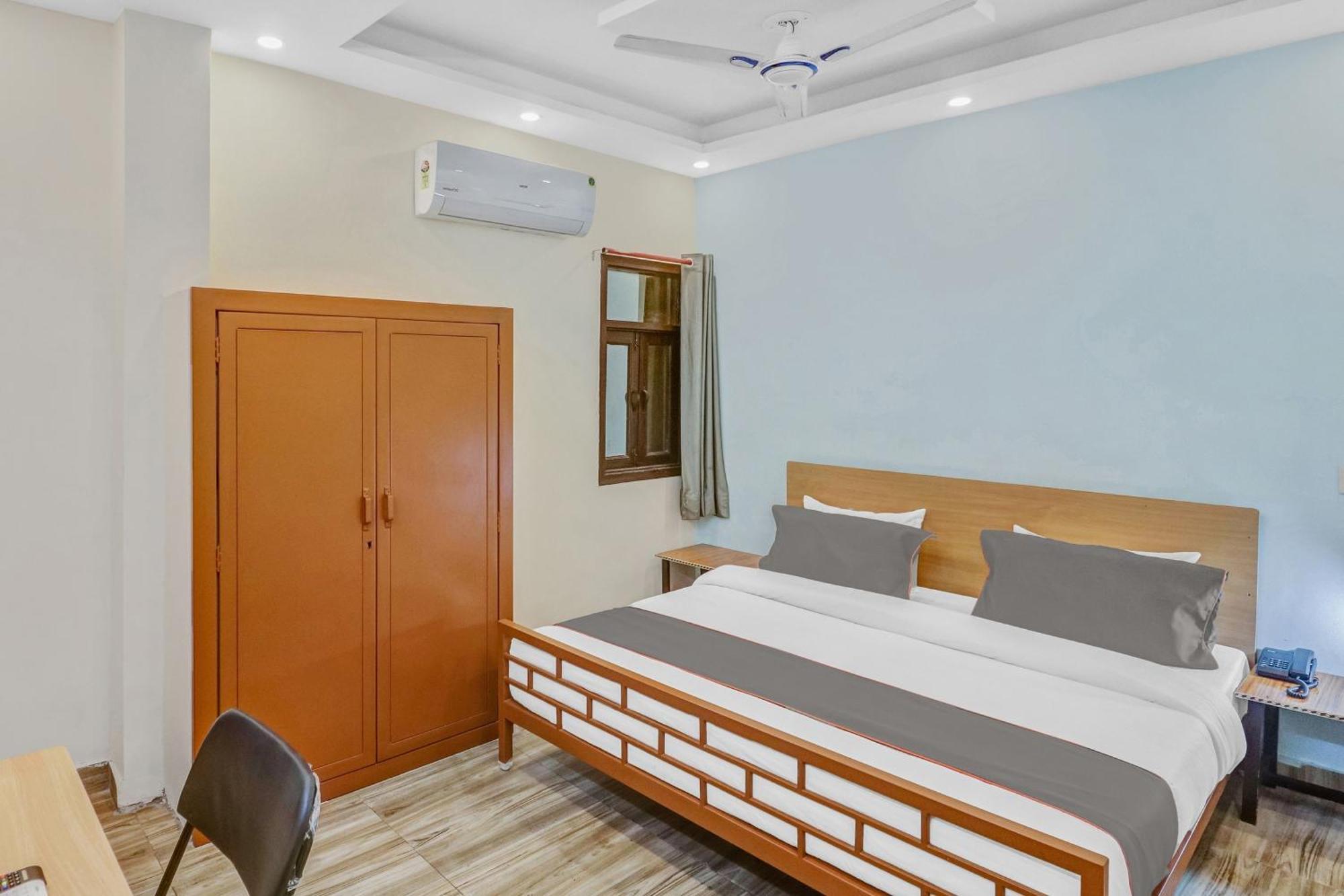 Super Capital O Moody Inn Delhi  Eksteriør bilde